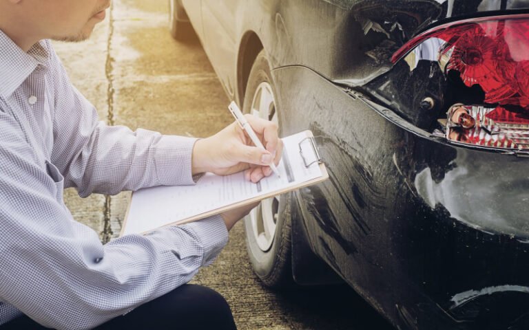 肇事逃逸罪:發生車禍了,我能離開嗎?一次了解法律責任與應對策略